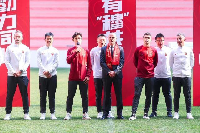 穆斯卡特：我不是一个人在战斗 团队协作非常重要