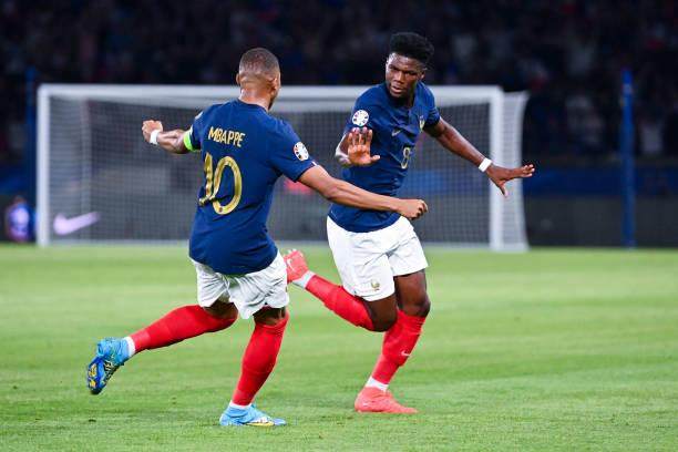 开云官网-吉鲁伤退小图拉姆破门，米兰德比提前在法国队上演