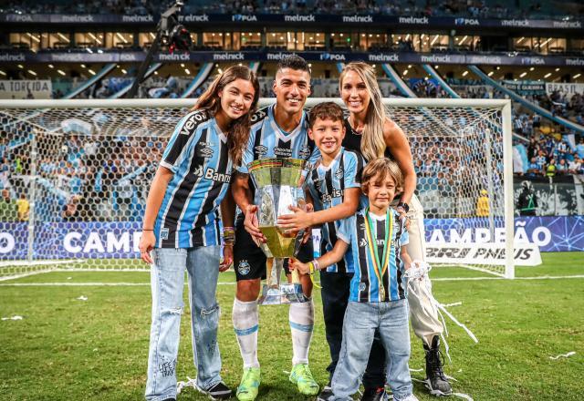 开云在线-造点打进制胜球 苏亚雷斯帮格雷米奥夺州冠军！