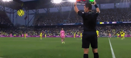 开云APP-纳什维尔0-0迈阿密国际，梅西机会寥寥，法尔孔伤退