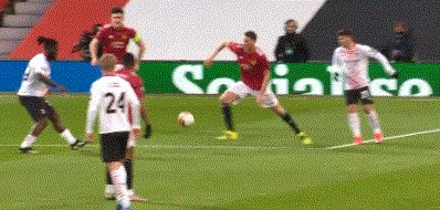 开云-【欧联杯】B费助攻 凯尔补时绝平 曼联1比1平AC米兰