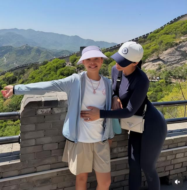 开云-麦基带一家旅游,爬长城逛颐和园,他在CBA爆发,娇妻很漂亮|北京|NBA|贾维尔-麦基|贾维尔·麦基|洛杉矶湖人队_新浪体育_新浪新闻